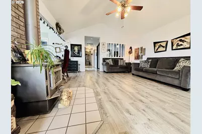 835 Highland Ave, Brookings, OR 97415 - Photo 8