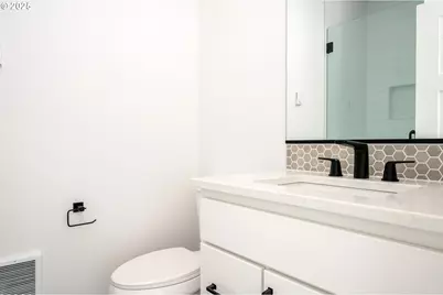 6961 NE Stanton St, Portland, OR 97213 - Photo 30
