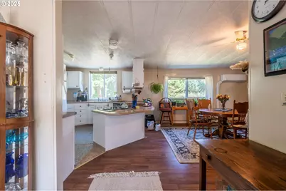 87996 Park Ln, Bandon, OR 97411 - Photo 12