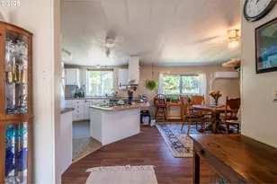 87996 Park Ln, Bandon, OR 97411 - Photo 12