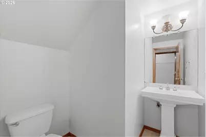10680 SW Summer Lake Dr, Portland, OR 97223 - Photo 20