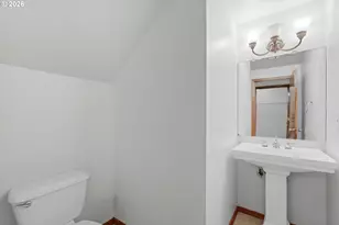 10680 SW Summer Lake Dr, Portland, OR 97223 - Photo 20