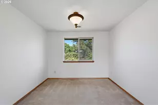 10680 SW Summer Lake Dr, Portland, OR 97223 - Photo 34