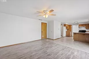 10680 SW Summer Lake Dr, Portland, OR 97223 - Photo 14