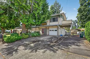 8835 SE Regents Dr, Milwaukie, OR 97222 - Photo 2