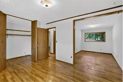 8835 SE Regents Dr, Milwaukie, OR 97222 - Photo 32