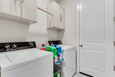 2428 W 8th Ave, Junction City, OR 97448 - Photo 30