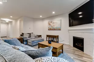 2428 W 8th Ave, Junction City, OR 97448 - Photo 16