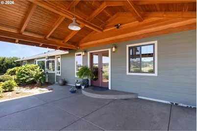 5895 Garden Valley Rd, Roseburg, OR 97471 - Photo 6