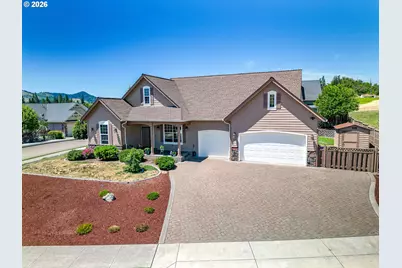 330 Wil Way, Winston, OR 97496 - Photo 2