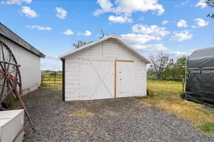 81850 Wilcox Ln, Umatilla, OR 97882 - Photo 38