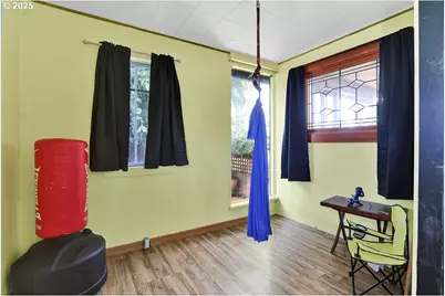 1132 Ash Ave, Cottage Grove, OR 97424 - Photo 24