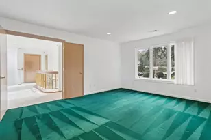 9027 NE Cliff St, Portland, OR 97220 - Photo 34