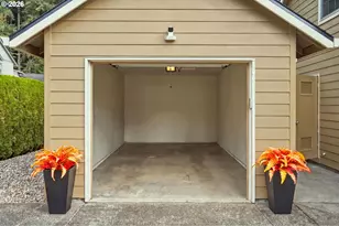2011 N Redwood St, Canby, OR 97013 - Photo 30