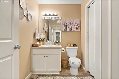 2011 N Redwood St, Canby, OR 97013 - Photo 10