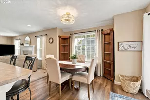 2011 N Redwood St, Canby, OR 97013 - Photo 8