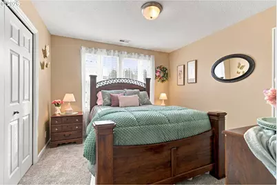 2011 N Redwood St, Canby, OR 97013 - Photo 18