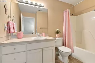 2011 N Redwood St, Canby, OR 97013 - Photo 20