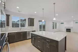 1386 N Kalani Loop, Ridgefield, WA 98642 - Photo 12