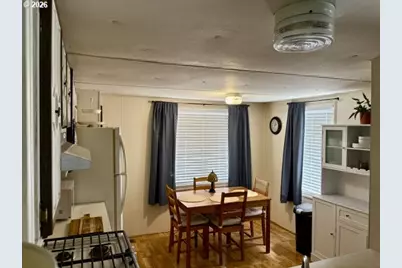 1050 W Central Ave, Sutherlin, OR 97479 - Photo 24
