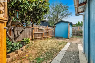 8525 SE Orchard Ln, Happy Valley, OR 97086 - Photo 18
