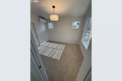 2383 SE 43rd St, Portland, OR 97206 - Photo 8