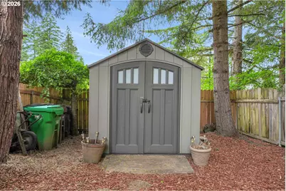 520 SE 15th St, Gresham, OR 97080 - Photo 14