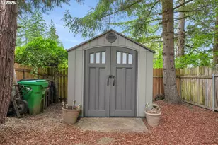 520 SE 15th St, Gresham, OR 97080 - Photo 14