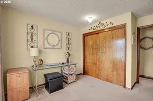 520 SE 15th St, Gresham, OR 97080 - Photo 44