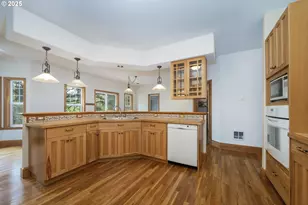 110 SW 61 St, Newport, OR 97366 - Photo 22