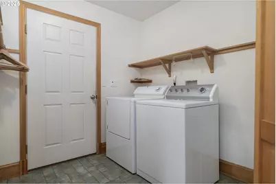 110 SW 61st St, Newport, OR 97366 - Photo 28