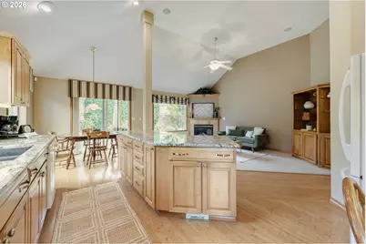 11811 Danee Pl, Oregon City, OR 97045 - Photo 10
