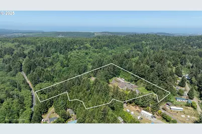 92631 Rainier Ln, Coos Bay, OR 97420 - Photo 4