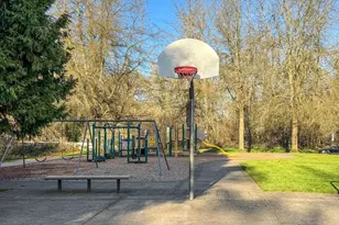 1384 David Ave, Eugene, OR 97404 - Photo 22