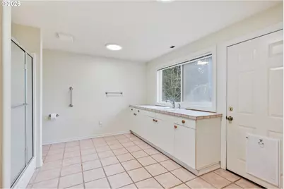 229 Sunset Dr, Longview, WA 98632 - Photo 32