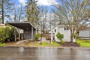 500 N Gilwood St, Carlton, OR 97111 - Photo 1