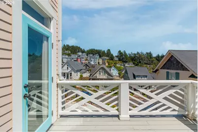 2601 SW Anemone Ave, Lincoln City, OR 97367 - Photo 32