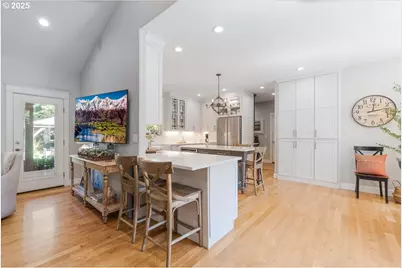 9989 NE Trillium Ln, Newberg, OR 97132 - Photo 8