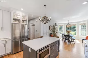 9989 NE Trillium Ln, Newberg, OR 97132 - Photo 14