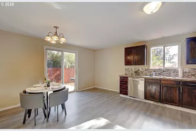 13726 NE 32nd Cir, Vancouver, WA 98682 - Photo 8