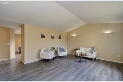 13726 NE 32nd Cir, Vancouver, WA 98682 - Photo 4
