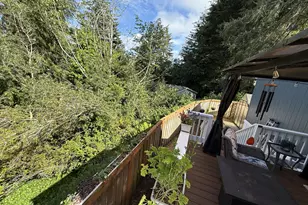 585 Village Pines Ave, Coos Bay, OR 97420 - Photo 34