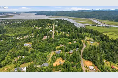 94252 Laurel Park Ln, Coos Bay, OR 97420 - Photo 14