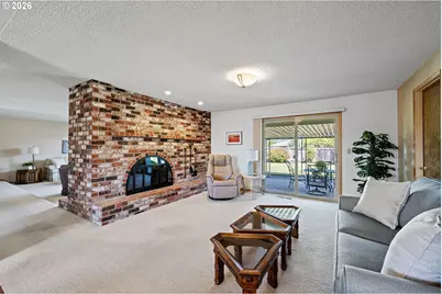 2184 Loch Dr, Springfield, OR 97477 - Photo 28