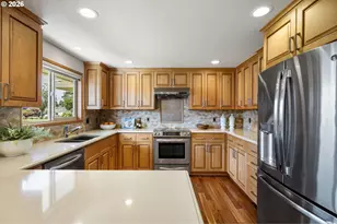 2184 Loch Dr, Springfield, OR 97477 - Photo 16