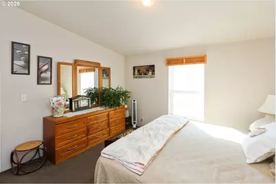 1225 W 10th Ave #20, Junction City, OR 97448 - Photo 18