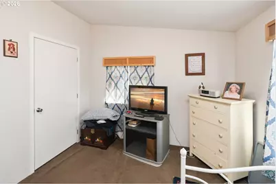 1225 W 10th Ave #20, Junction City, OR 97448 - Photo 16