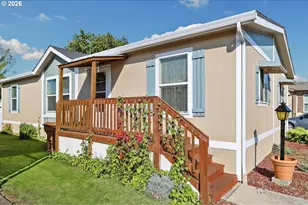 1225 W 10th Ave, Junction City, OR 97448 - Photo 2