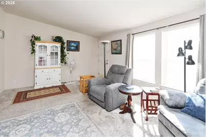 1225 W 10th Ave #20, Junction City, OR 97448 - Photo 6