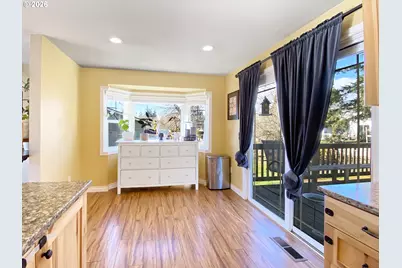 3877 NE 3rd St, Gresham, OR 97030 - Photo 12